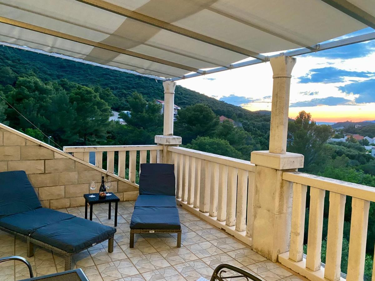 Apartmani Luka Zrnovo Exterior photo