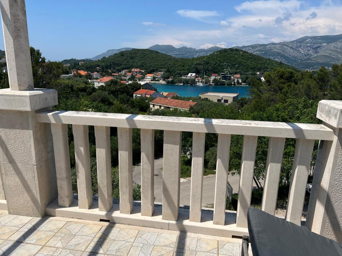 Apartmani Luka Zrnovo Exterior photo